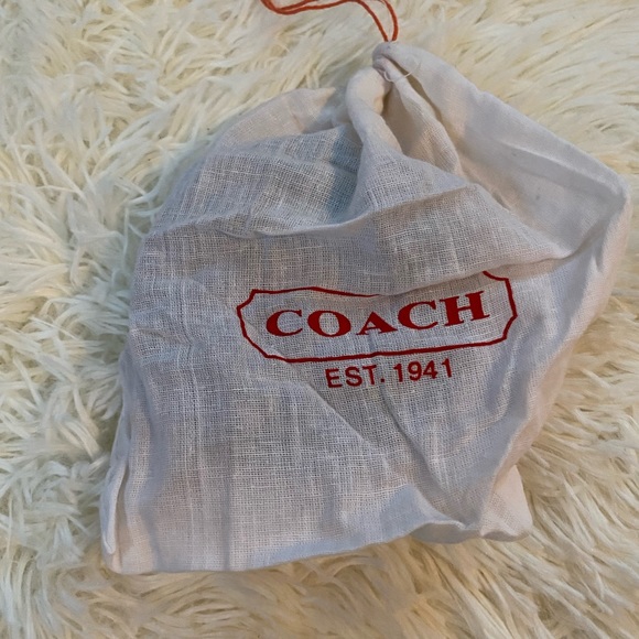 Magnetic coach coasters - Picture 12 of 14